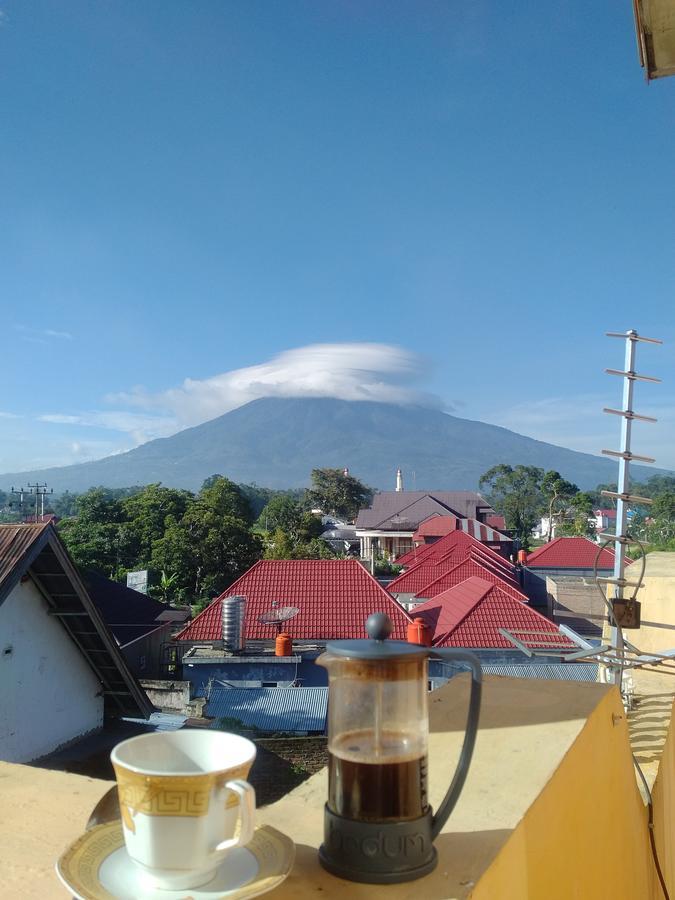 Rumah Mawar Syariah * Bukittinggi